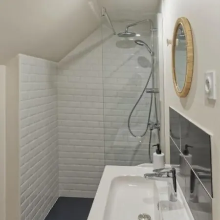 Appartement Spacieux En Centre Ville Vendôme Exterior foto